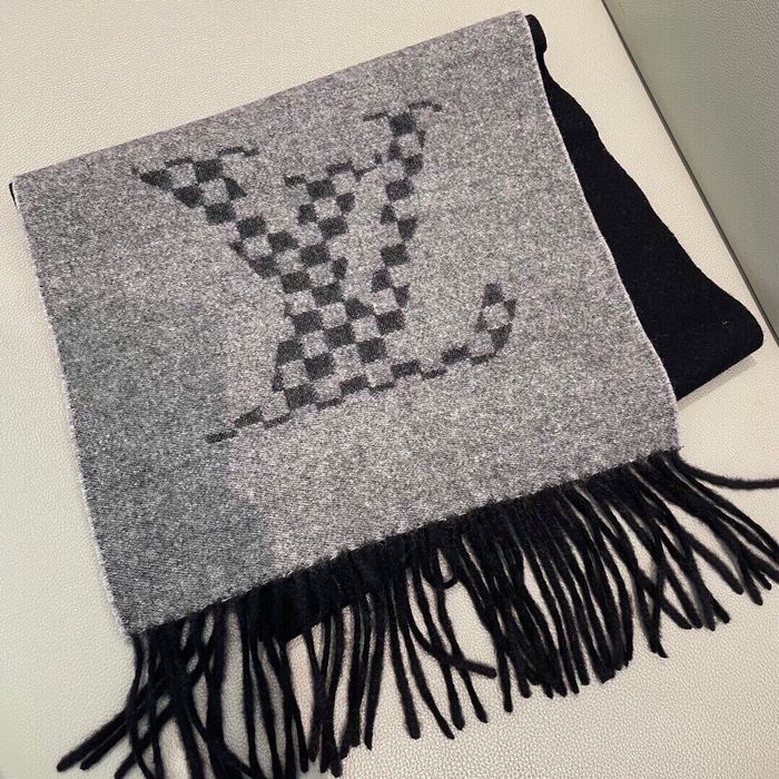 Louis Vuitton Scarf LV00025